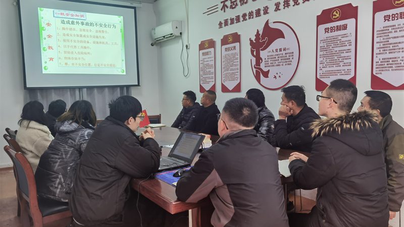 那么，如何从众多免费网课平台中甄别出优质的资源呢？以下是一些关键点：